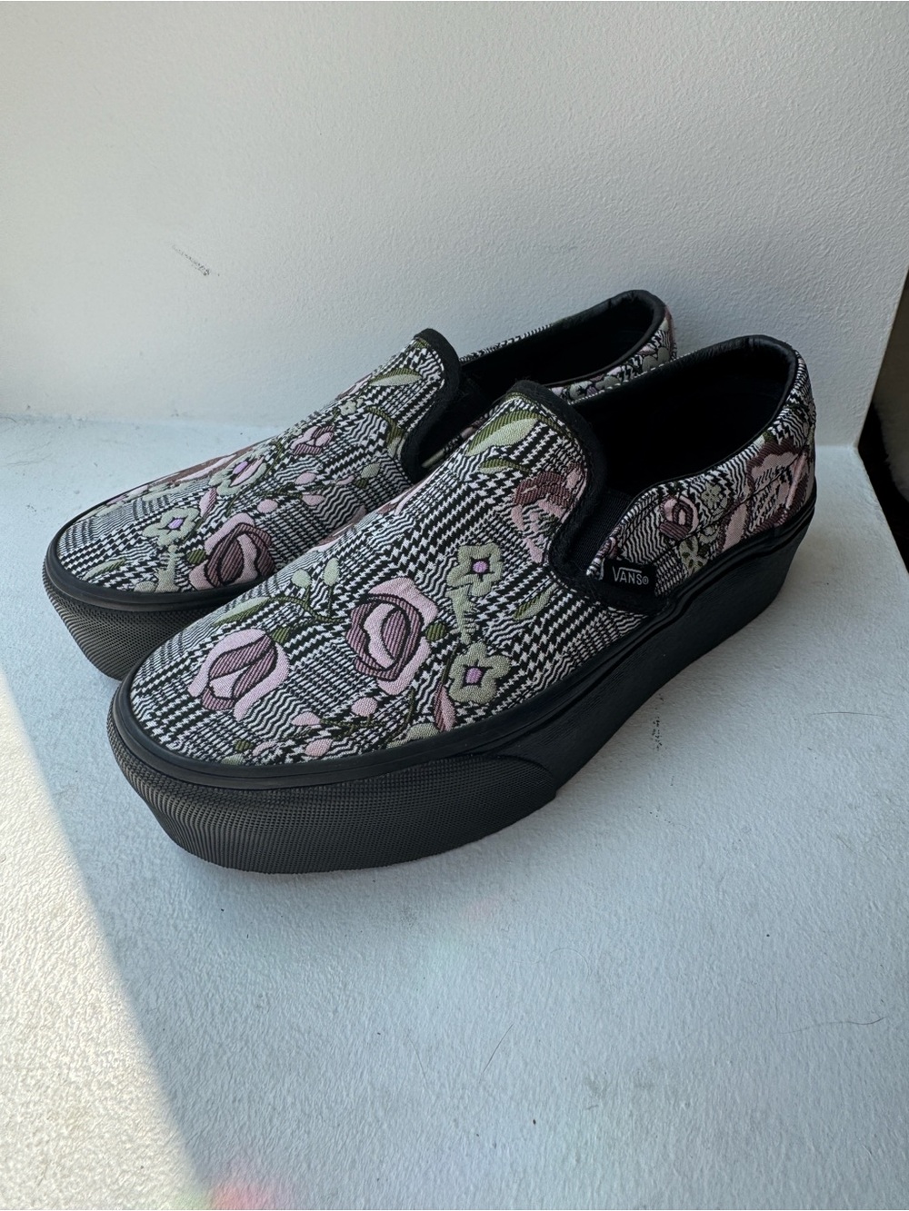 Vans Stackform “Tapestry Floral” Slip-On Sneakers - Picture 1 of 6